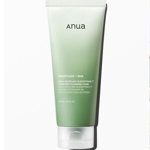 Anua Heartleaf Quercetinol Pore Deep Cleansing Foam